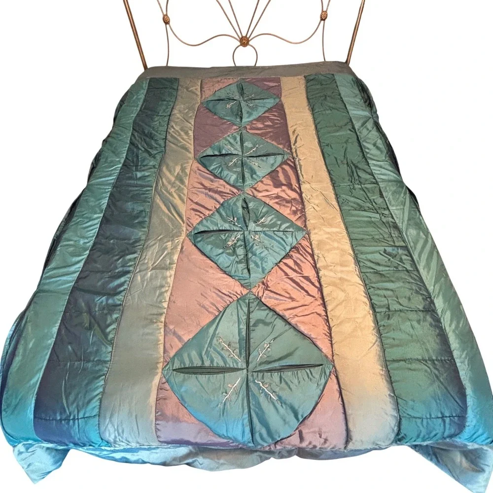 Iridescent Satin Patchwork Comforter Teal Purple Silver Embroidered Quilt Retro